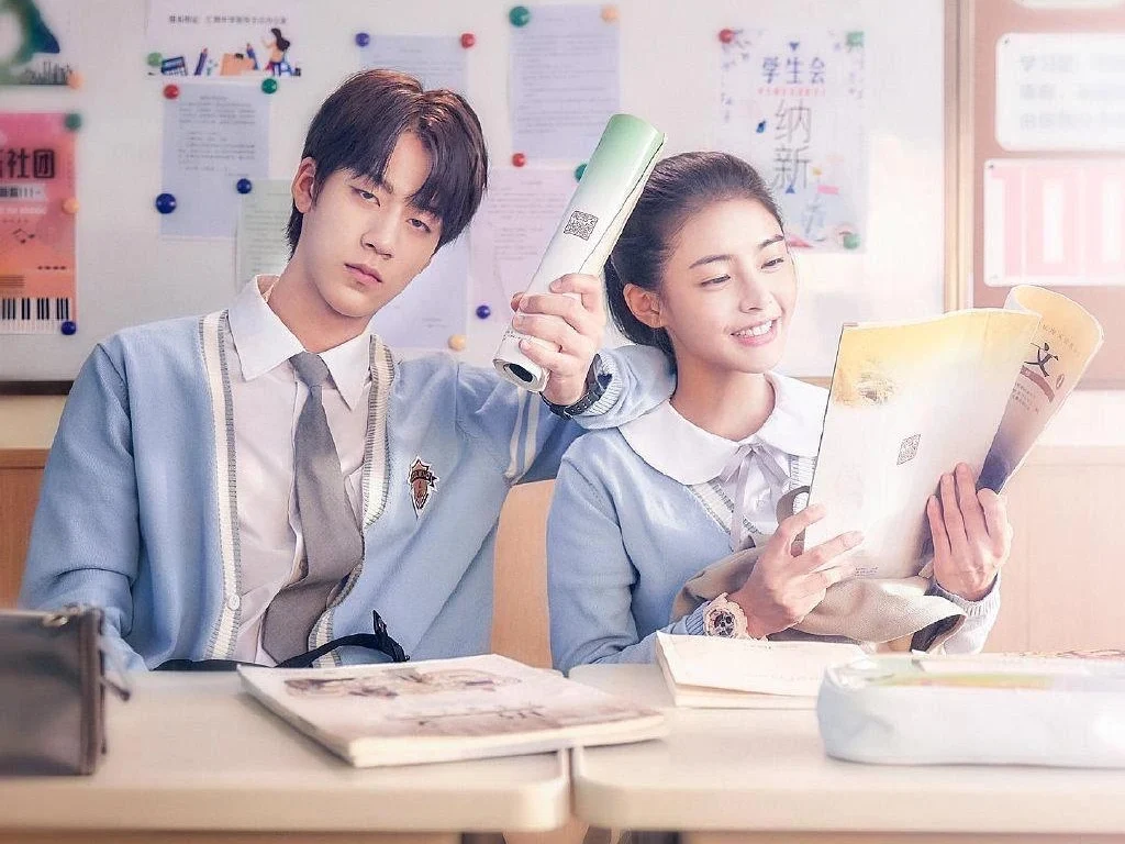 Sweet First Love Chinese drama main leads  Su Nian and  Su Mu Yun
